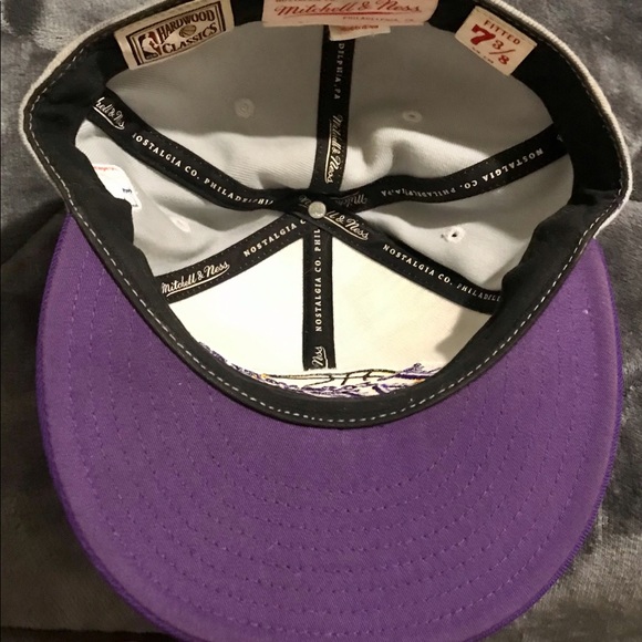 Mitchell and Ness LA Lakers 7 3/8 Fitted WOOL Hat ⭐️💜 - Picture 6 of 10
